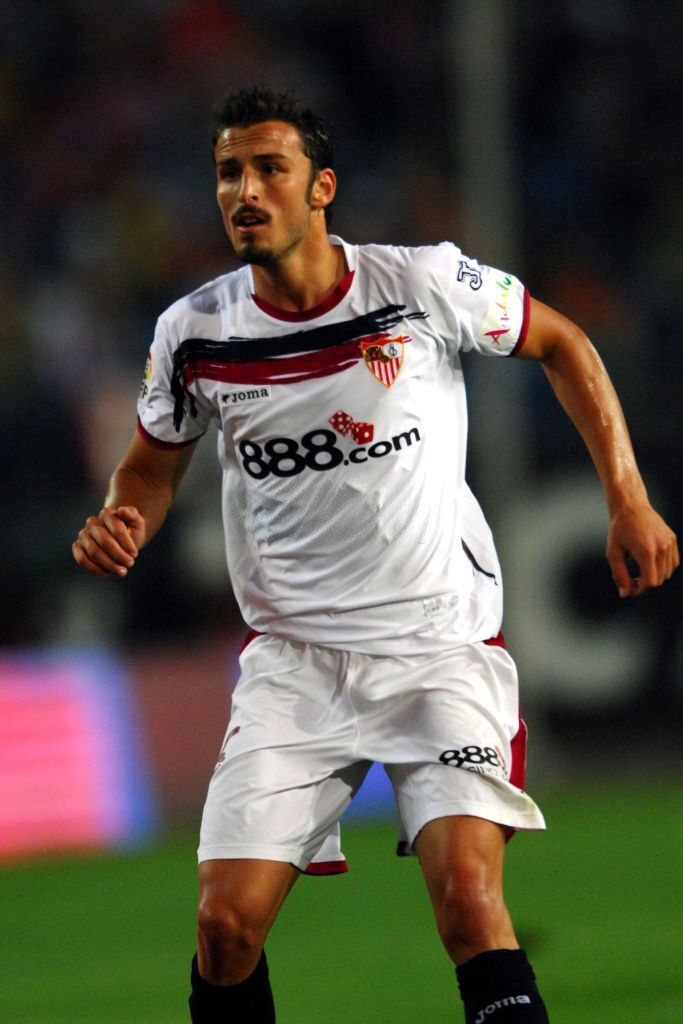 SVQBRS1's tweet photo. 16 años desde que te marchaste al tercer anillo
16 años en nuestros corazones

ETERNO ANTONIO PUERTA 🤍❤️