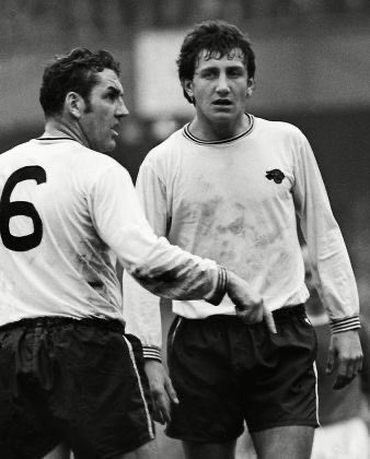 Bit of mentoring from Dave Mackay