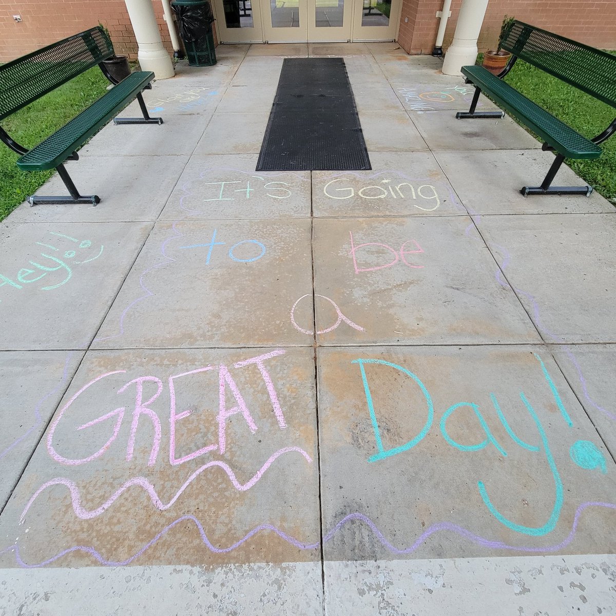 TransylvaniaSch's tweet photo. Happy First Day of School @TransylvaniaSch! 

Here is to a great year of learning and growing! 📚🎒

@lisamafletcher https://t.co/7mM2h1SGTV