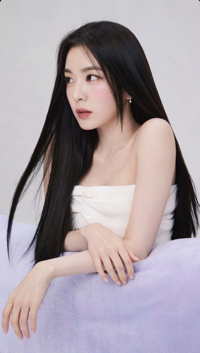 Red Velvet's Irene stuns for 2ªN.