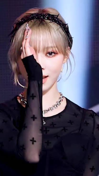 「 ¾ 」slow tweet media