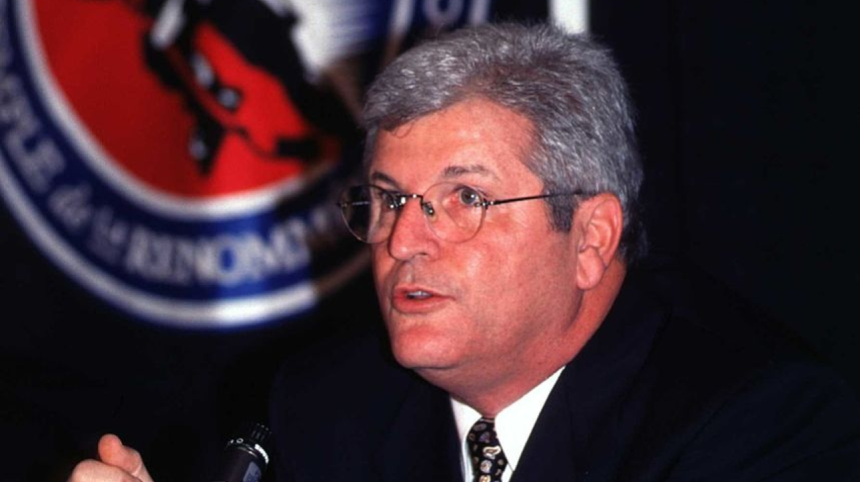 Déclaration de Charles Perreault, directeur général de RDS, à la suite du décès d’Yvon Pedneault : 
 
thelede.ca/rD33yl