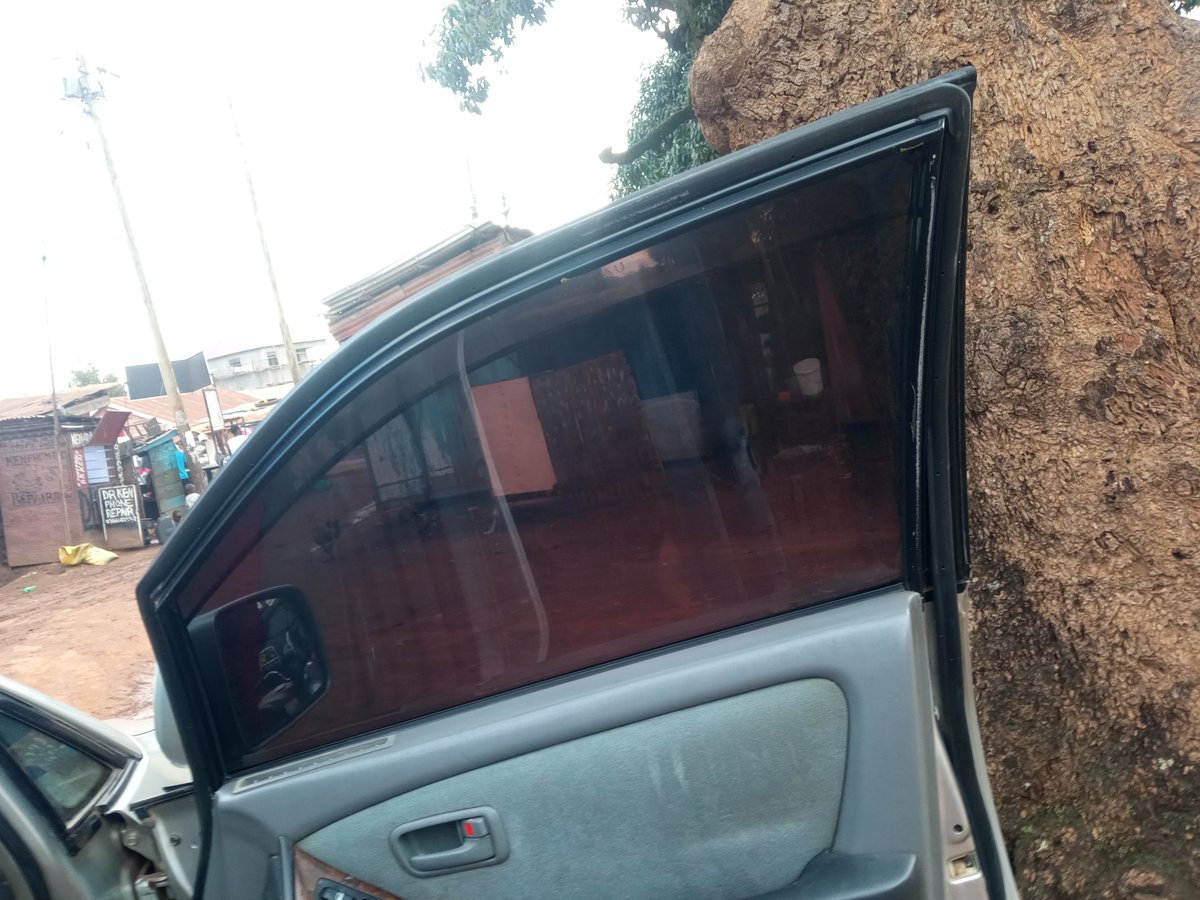 AlvarosKevin's tweet photo. @GalaxyFMUg TINT EXPERTS::::::For all types,,,, designs and colours of tint ...
Call..@0702305287.     Urban Focus Ug https://t.co/ZKSqTYZlgZ