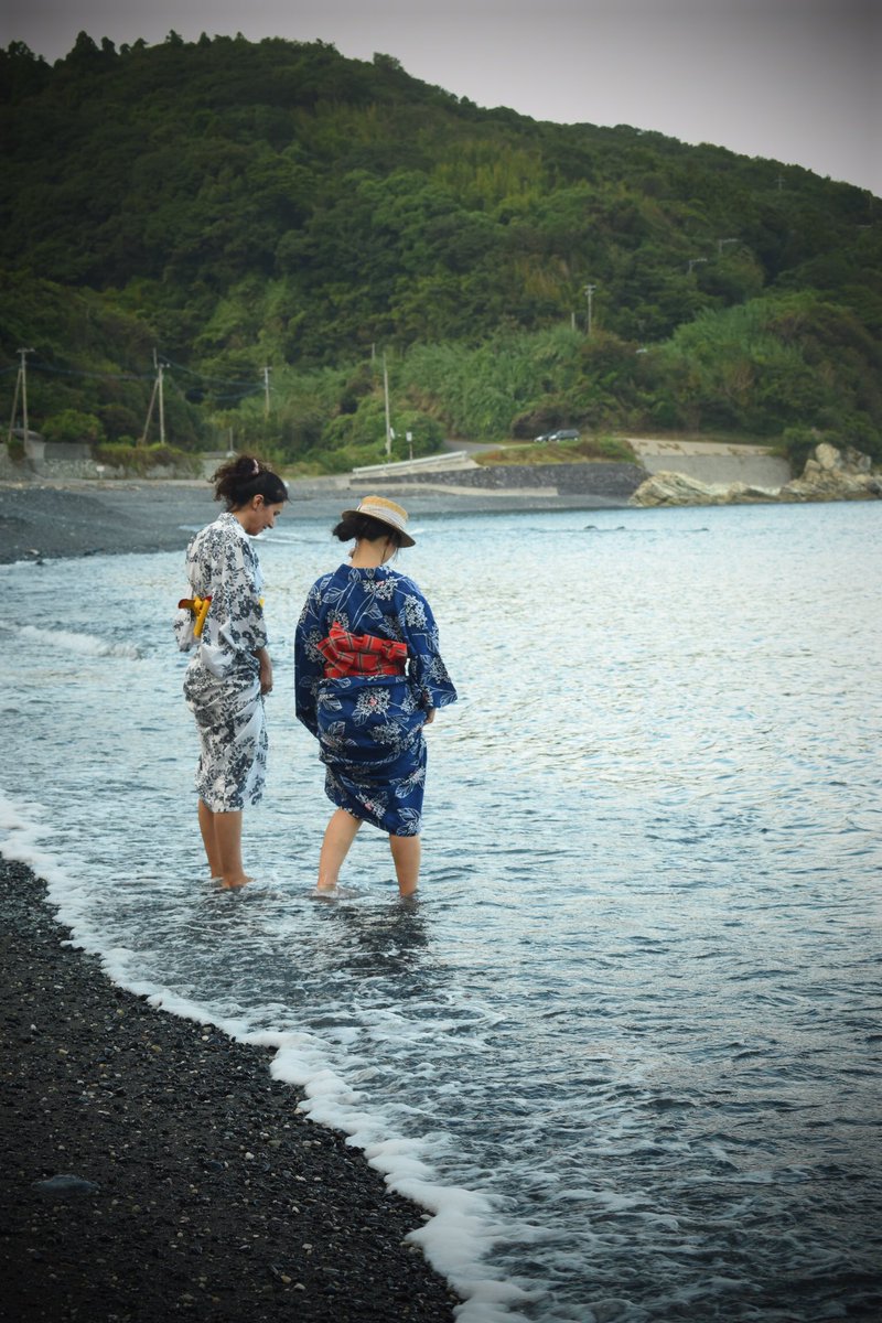 kanatrier's tweet photo. トレンド入りしている大分県の海🌊
のほんの一部で全部家から10分以内🏖️
海が近い環境から離れられなくなっちゃったなあ
#大分県
#佐賀関 https://t.co/z5MVCmzLVH