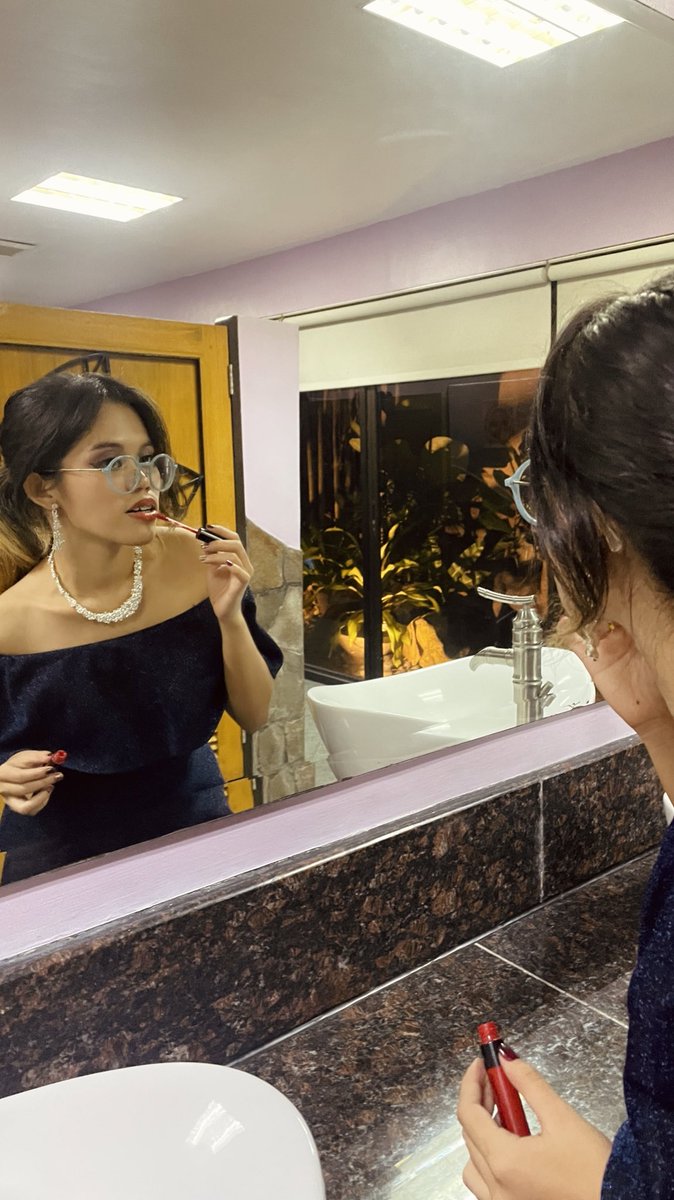 proof of life 💜 it’s me and my fake crocs against the world 🫶