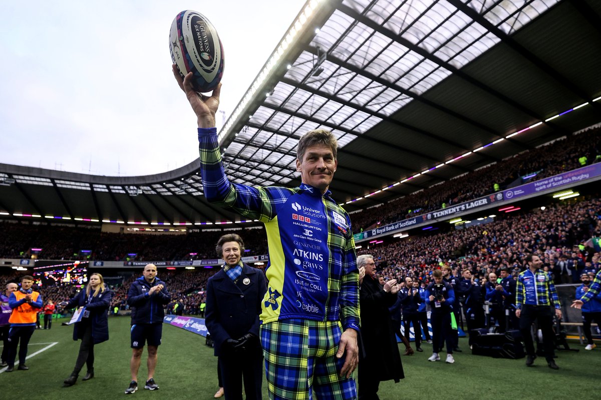 Thanks for sharing, @dougl84. Who could forget Rob Wainwright delivering the Scotland v Wales match ball earlier this year in honour of the great man himself, @DoddieWeir5 🙏