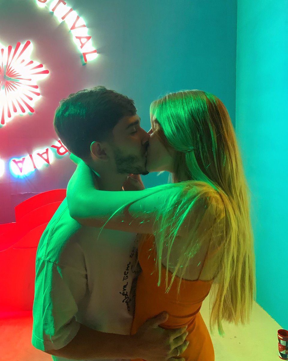 euanalulis2's tweet photo. saudade show do matuiiiiii
e que casal, meus amigos, que casal https://t.co/UXnhC6ZBSp
