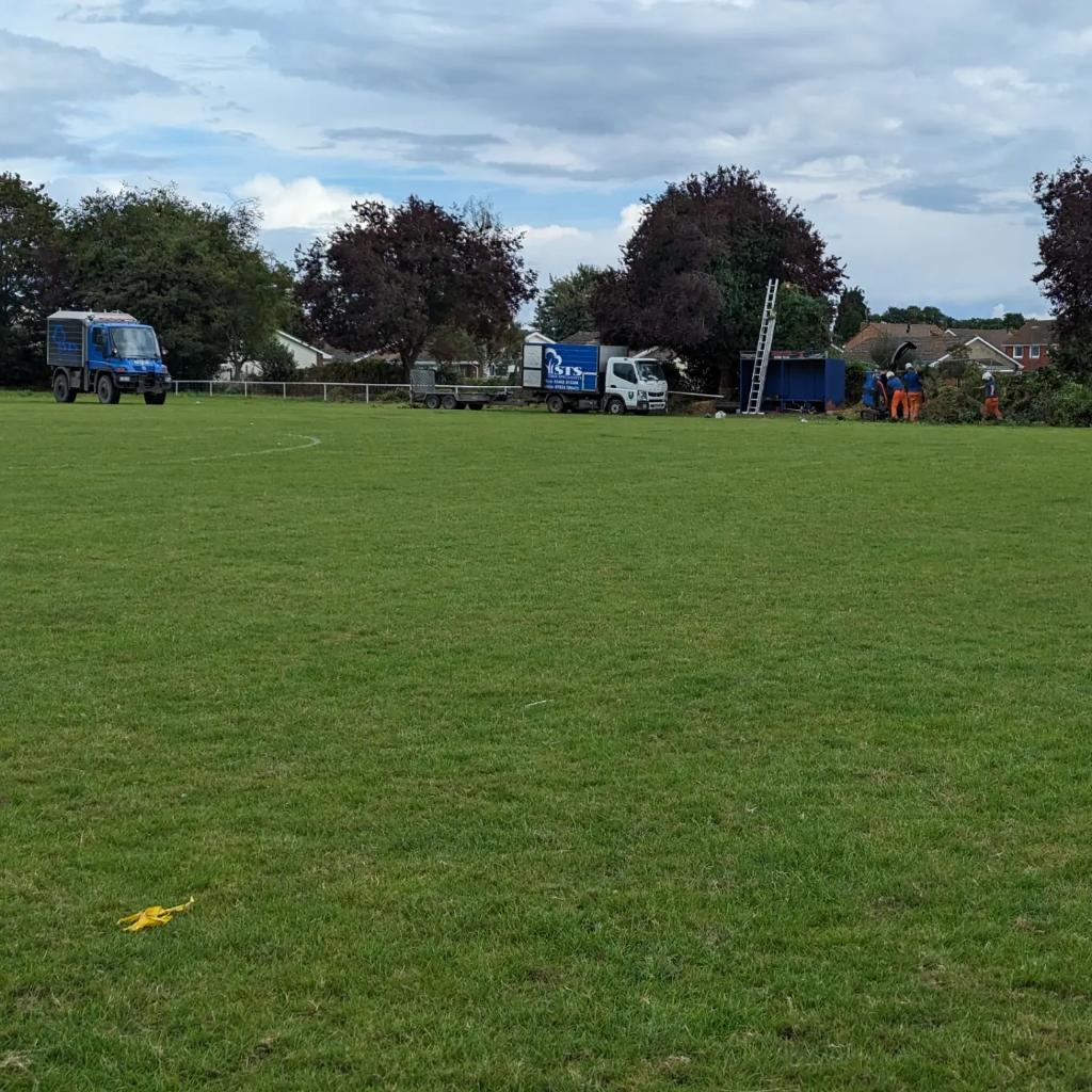 Big thank you to Sussex Tree Specialists who spent Saturday tackling the trees, bushes and brambles surrounding our main pitch at the Roffey Club! Hopefully, we won't lose too many balls this season!