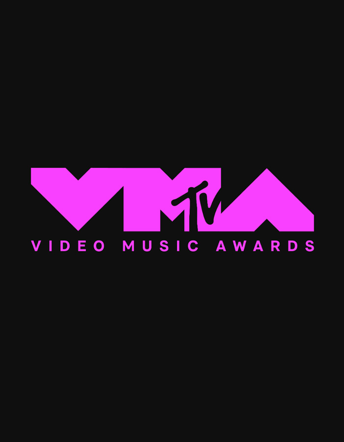 ⚡️ It’s official! Shakira will receive the Michael Jackson Vanguard Award at this year’s MTV #VMAs.

Her iconic videos include “Whenever, Wherever,” “La Tortura,” “Hips Don’t Lie,” “Beautiful Liar,” “She Wolf” &amp; more.