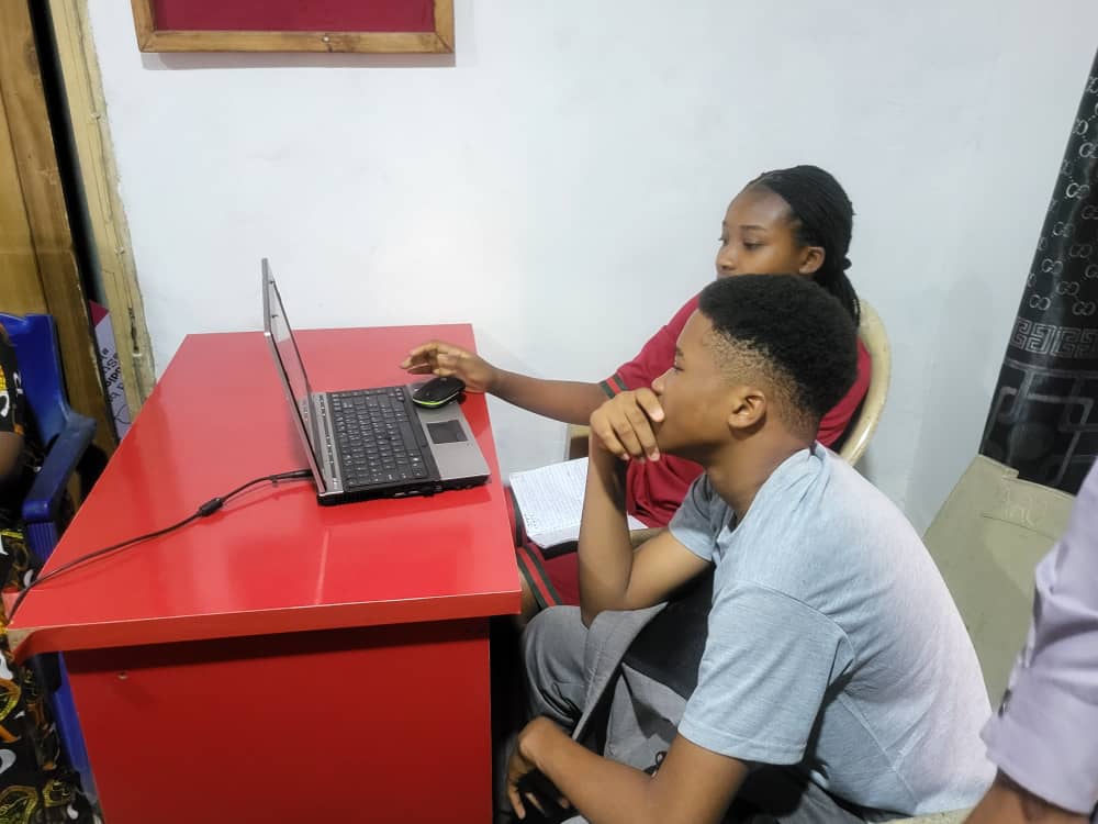 bemsInstitute's tweet photo. Explore the Digital Wonderland. Here at BEMS INSTITUTE Curiosity meets Code. We unleash efficiency, embrace Excellence, and Revolutionize your Workflow.
#digitalskills #SoftwareDevelopment #technology #trends #kids #learningfrominnovation #bitvs #foundation #umuahia #abia https://t.co/yNYJUtagIu