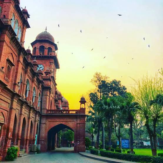 _Gurpreetmaan's tweet photo. #Prepartition
Awesome architecture University of Panjab #Lahore #Punjab founded in 14 October 1882 https://t.co/whA5M9Pply