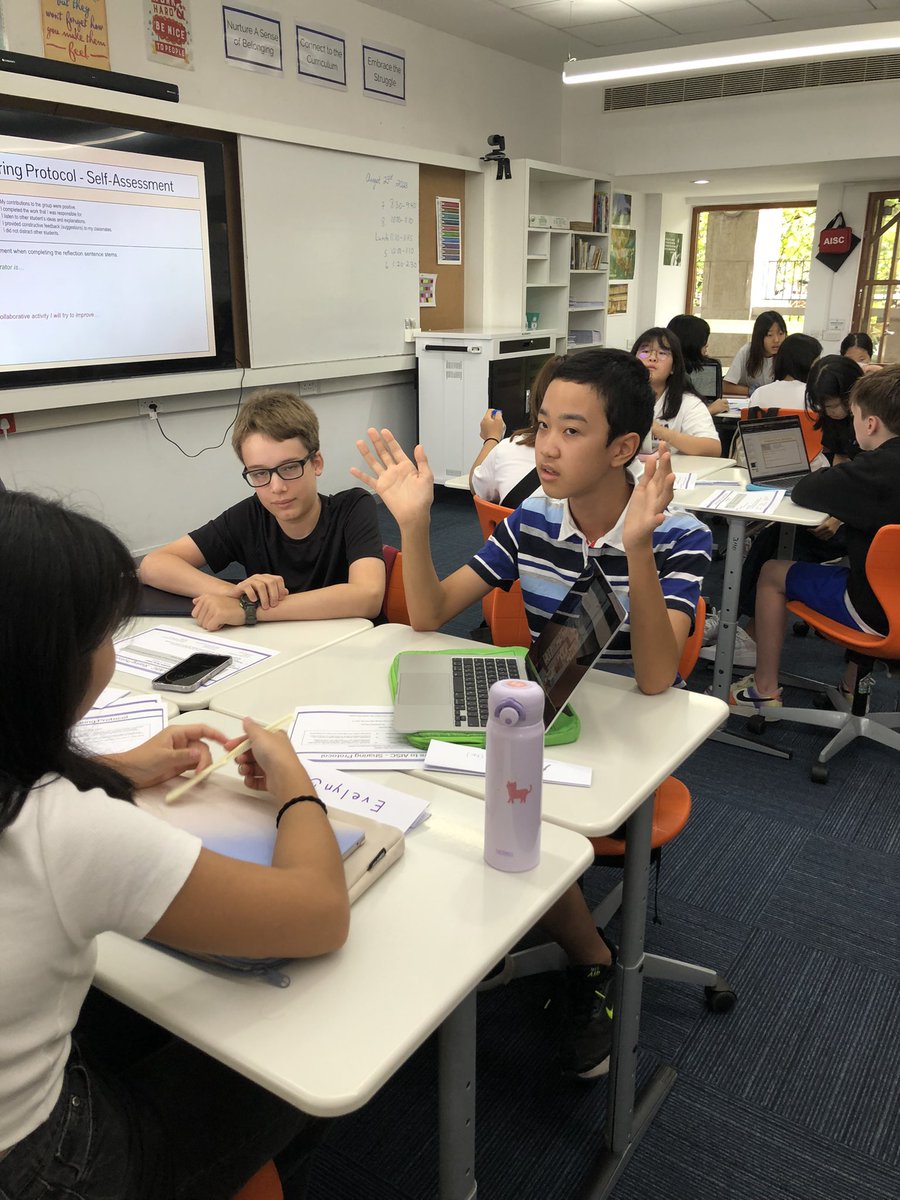 LaRae Davis tweet media