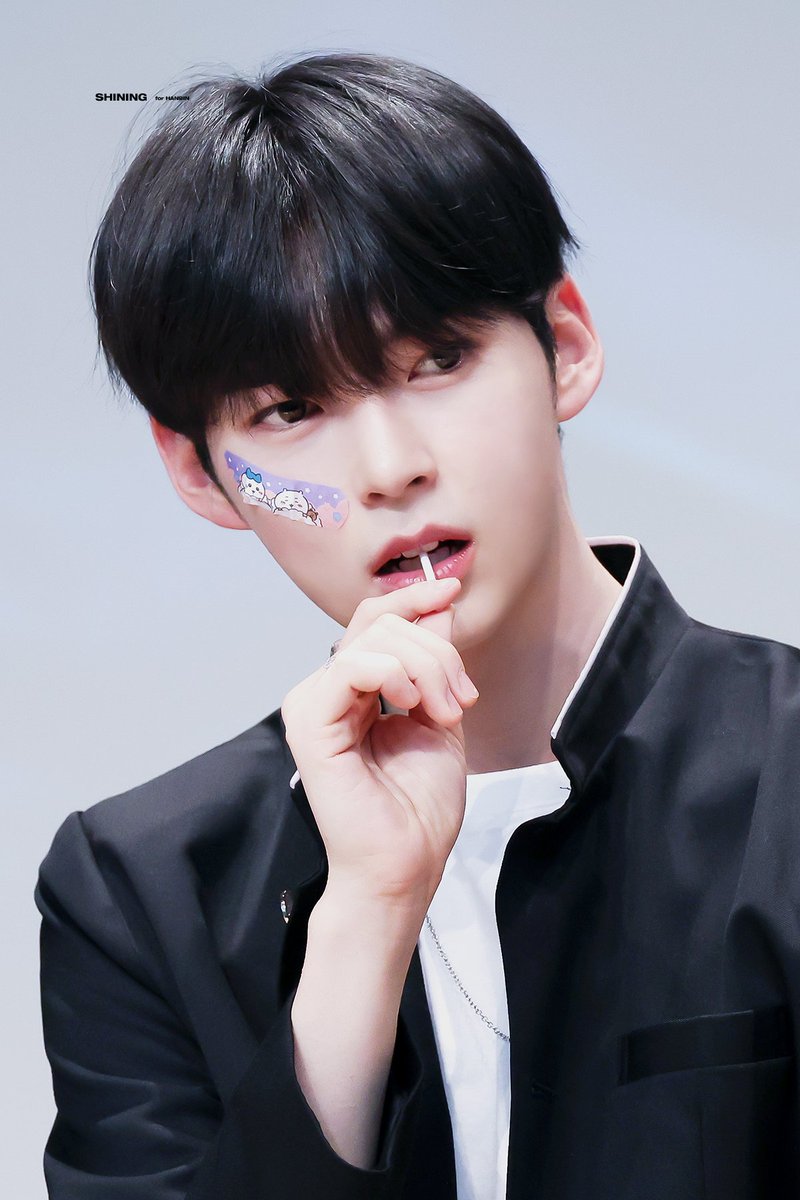 230827 Part.1 팬사인회 

#성한빈 #SUNGHANBIN #成韓彬 #ソンハンビン #ZB1 #제로베이스원 #ZEROBASEONE