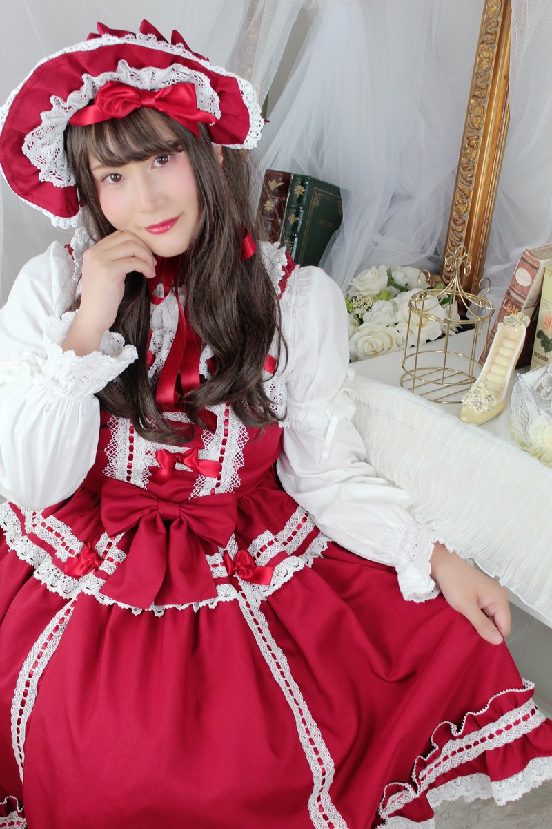 one_earth_r's tweet photo. アイコンの写真新しく変えました📷
こちらはどろぬまのゆめさん @doroyume に作っていただいたお洋服です👗まさに懐���ロリィタ❗️
ロリィタをされている方なのでツボをわかっていらっしゃる👌🏻さすがです✨
着てみたい方はぜひワンアースへ💗
#ロリータ体験 
#ロリータレンタル 
#仙台 https://t.co/fYogTOxIQB