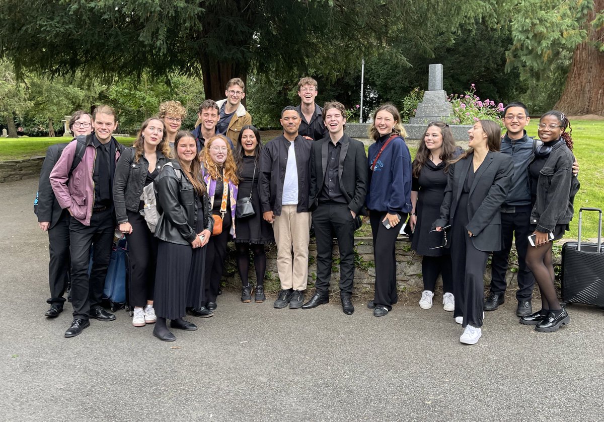 Post performance joy in Presteigne 🙌🙌🙌 thank you so much @ChoirKCL @josephgfort @PresteigneFest