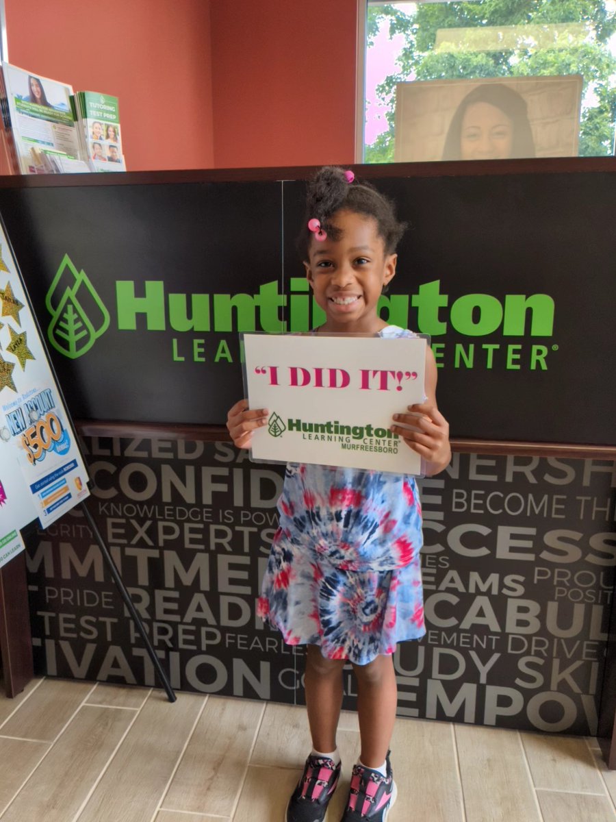 🗣️Congratulations to Annaliese for completing her Huntington Learning Center program! 💫We are proud of you of what you have accomplished. Keep going! 💫✨ #huntingtonhelps #murfreesborotn #rutherfordcounty #students