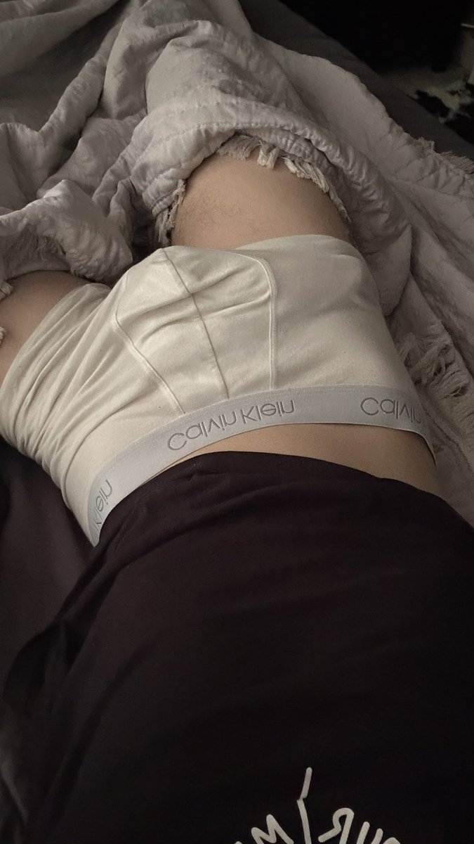 Brycerojoguapo's tweet photo. Aburrido:( #peloguero #pack #gay #twink https://t.co/KpNn2DOoqA