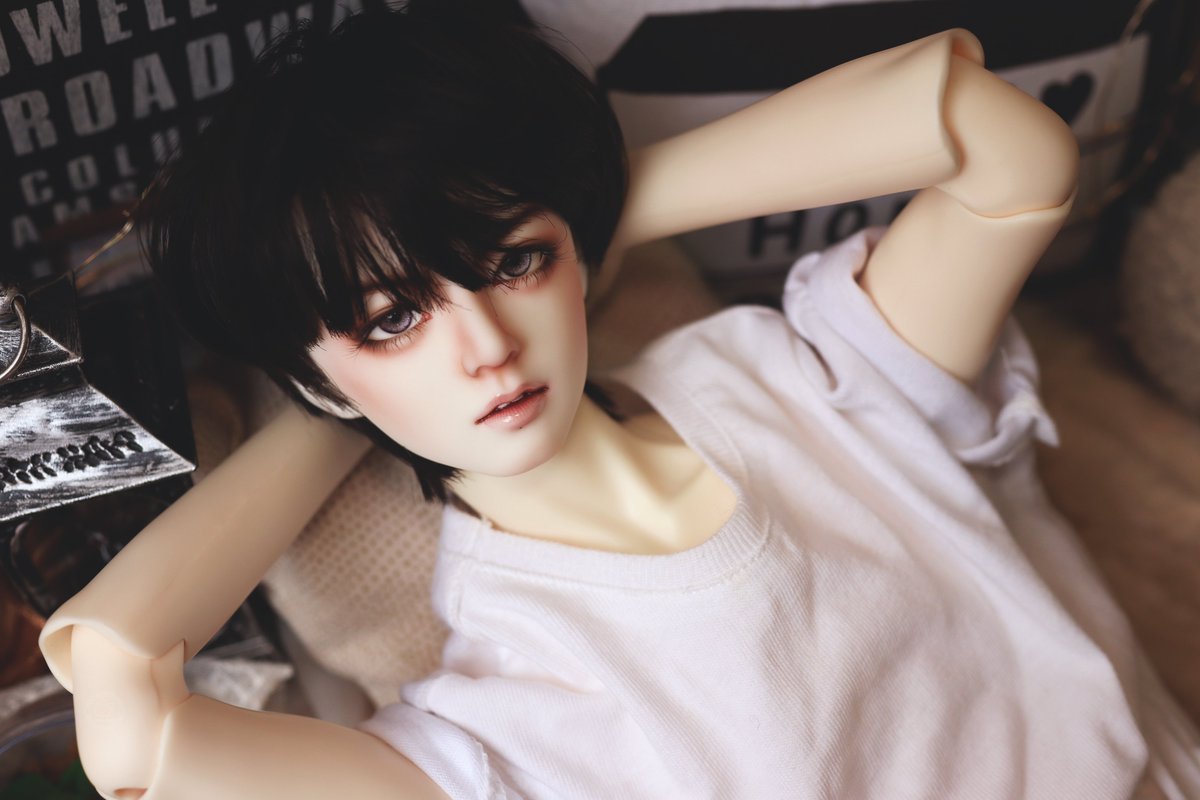 nasu_shop's tweet photo. [Faceup work] Distantmemory - Jaeii
是JK呀~~😚
#nasumake #nasushop #bjd #Distantmemory #jaeii  #ドールメイク #ドール https://t.co/5daNNx592d