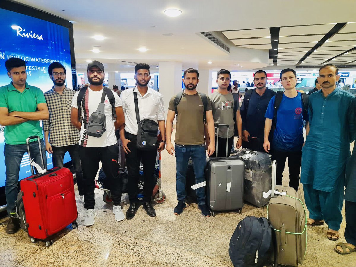 khalidnawaz7's tweet photo. The impact of dedication can lead to significant achievements. I'm humbled to have helped hundreds of Pakistanis secure job opportunities abroad and support our country's economic growth. https://t.co/2v7pRkeZQM