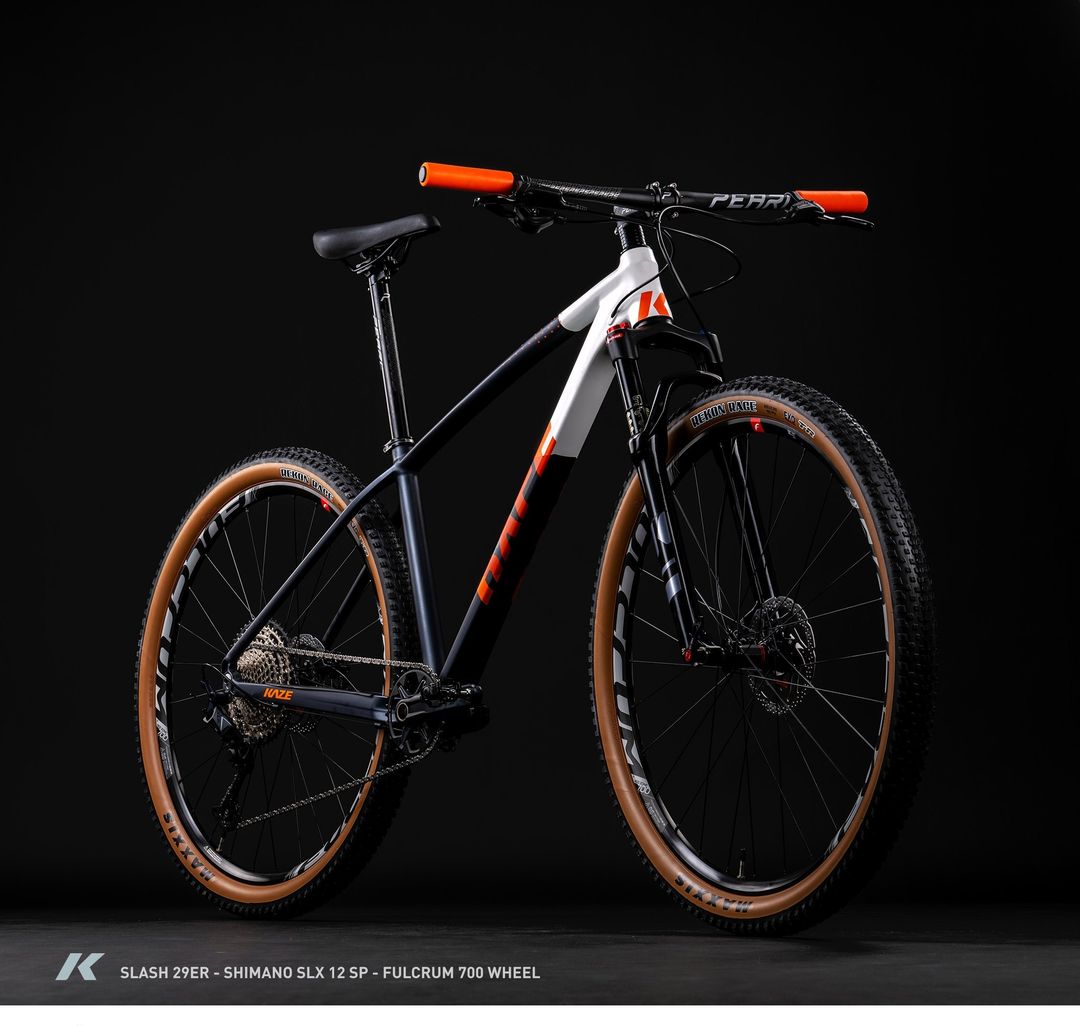 BicyclesKaze's tweet photo. Coming soon. 😍😍
#ridekaze #kazemtb #mtbbike #kazeslash https://t.co/jTmVadFBB7
