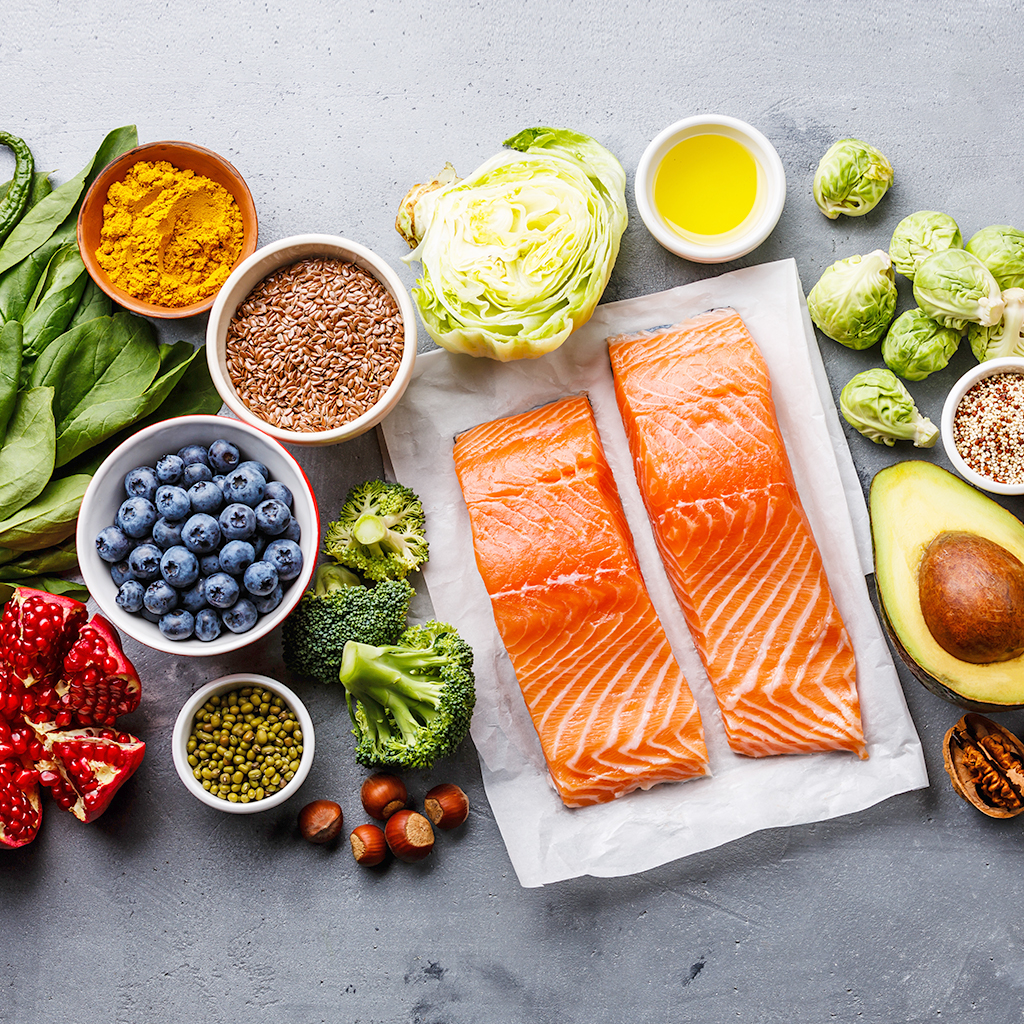 LGUK's tweet image. From farm to fridge, LG&apos;s innovative temperature control and cooling technology ensures your ingredients stay farm-fresh for longer 🥕🧀 #InstaView #KnockTwiceSeeInside