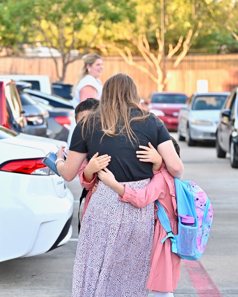 BakerRipley's tweet image. One week down in the 2023 school year! 🍎 Let&apos;s celebrate! Here&apos;s a peek into the fantastic start at the BakerRipley schools. 🥳

#BackToSchool #2023SchoolYear #ClassesStart #BakerRipley #education #excited