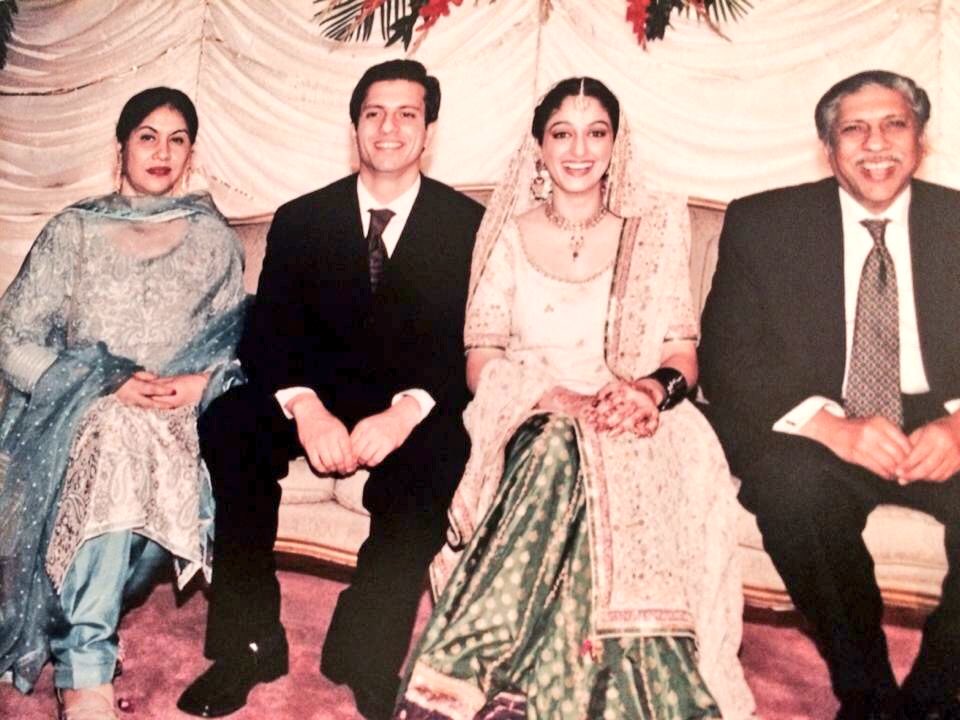 mugamboOo's tweet photo. @fiiizzza @NJLahori Gorgeous couple :) https://t.co/vKuDrsJDyw