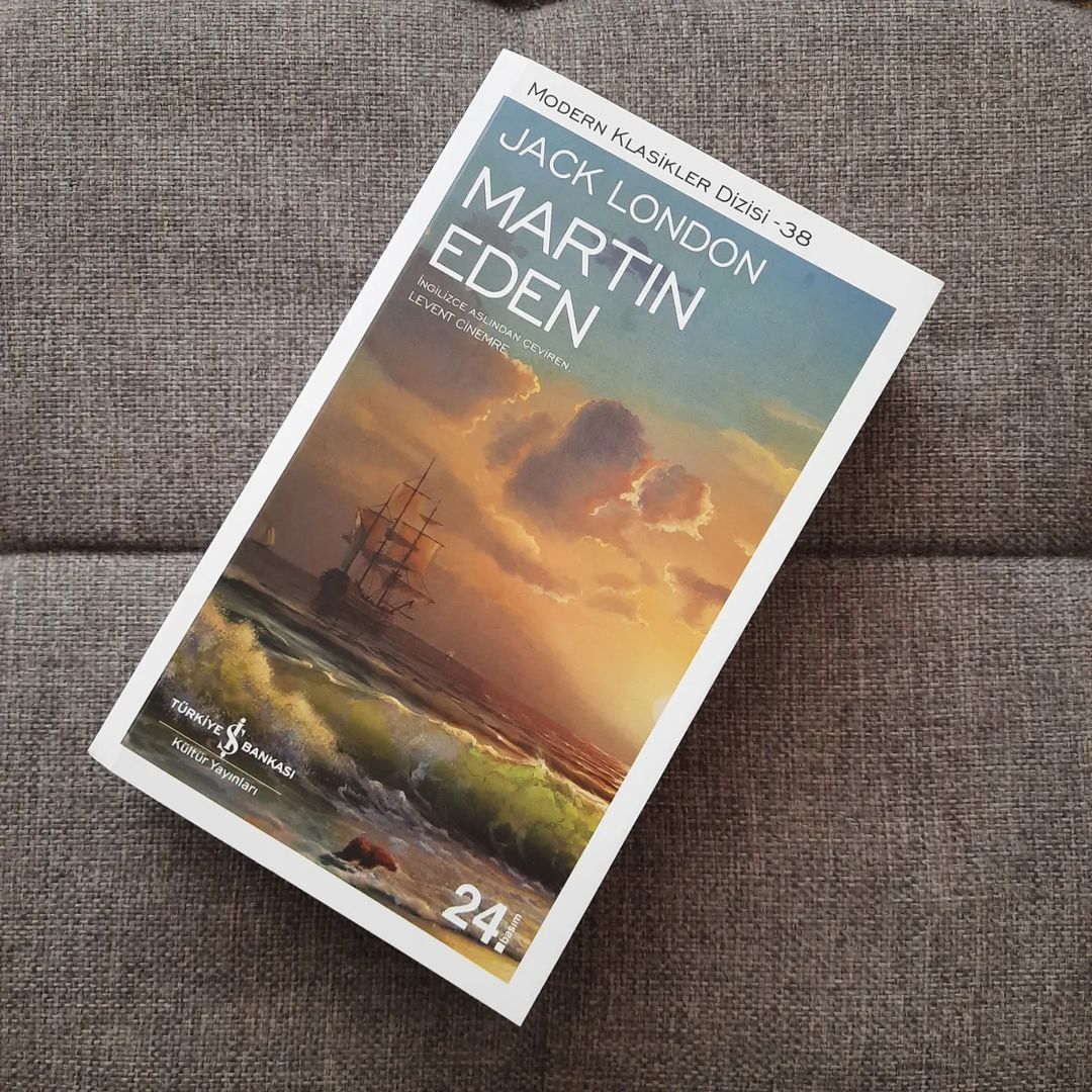 'Kitap okuyorsun ve yapayalnız buluyorsun kendini.'

#jacklondon
#martineden