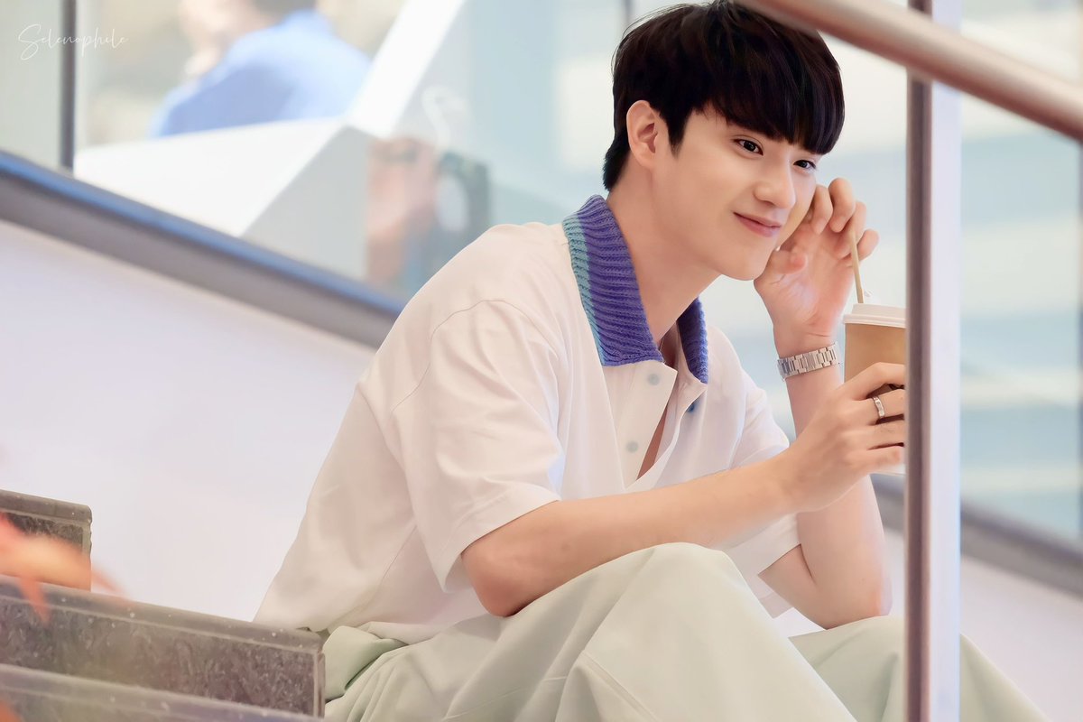 Tee_Jaruji tweet picture