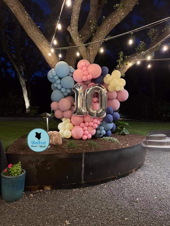 ke_decor's tweet image. In the field of balloons we never disappoints. We have trained and experienced artists who delivers to the clients expectations. We offer a variety of balloon services plus other party items. Just contact us on 0741180294.
#balloongarlands #balloos #bouncingcastle #spiralballoons