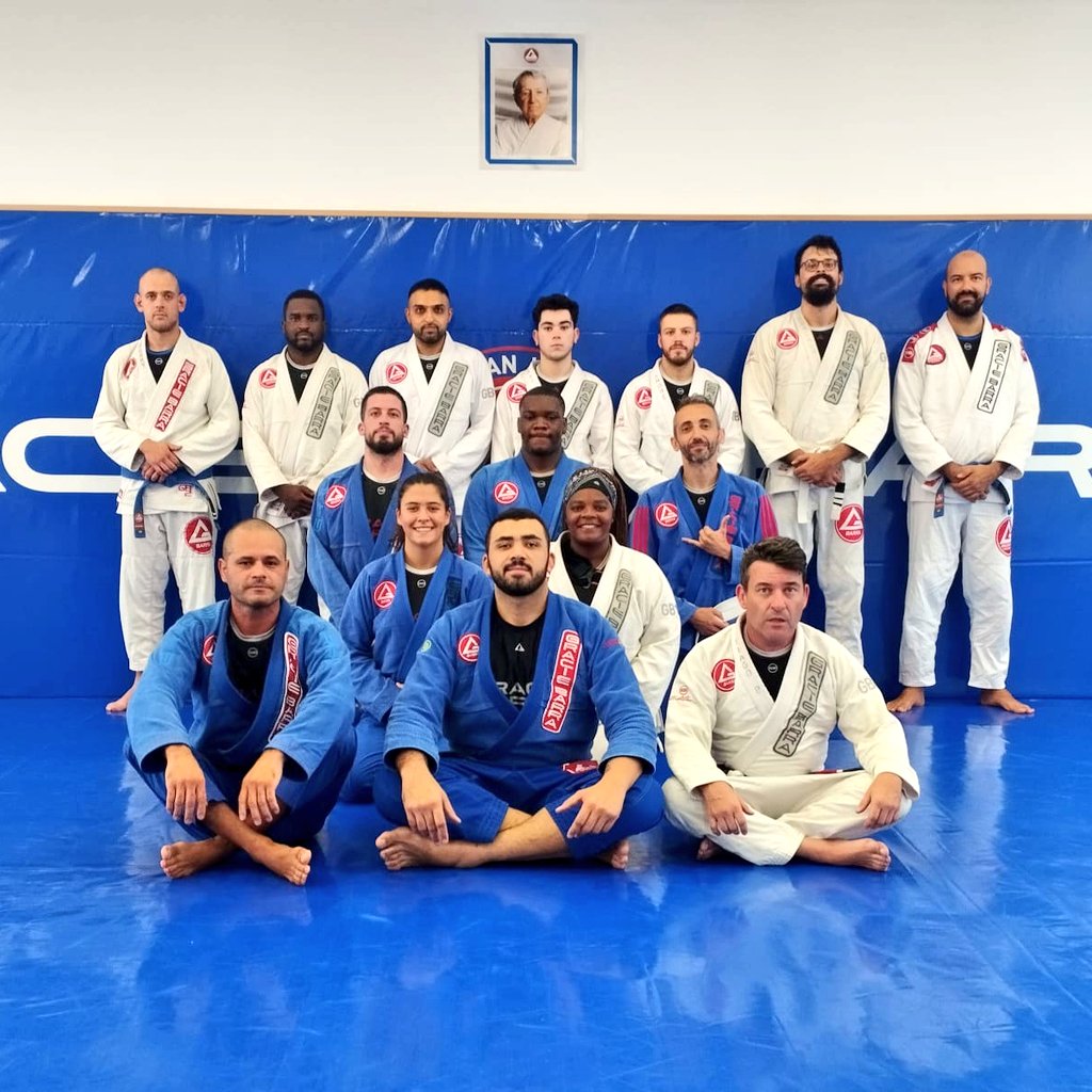 rjssodc's tweet photo. Mondays are always productive
gb1 fundamentals 12:30
+1% every day
Osssss!!!
#BJJaddict
#BJJ
#BJJTwitter
#JiuJitsu
#bjjlifestyle
#graciebarraramada https://t.co/iFI3hs1bIZ