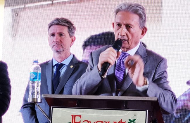 Hacer valer el voto🗣️🗳️

“Si nos dejan trabajar les vamos a llenar el Banco Central de dólares”

👉quién expresó esta frase?…

>> cutt.ly/4wj7gIRg

#AgroTitular #elecciones2023
#agro #campo #agrocordoba