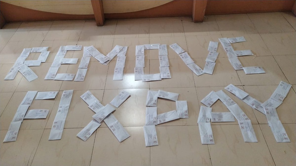 ગુજરાત જેવા રાજ્યમાં ફિક્સ પગાર ની શોષણ નીતિ થી ગુજરાત ના કર્મયોગી, આરોગ્ય કર્મચારી, વિદ્યા સહાયક, દરેક વિભાગ ના કર્મચારીઓ આટલી મોઘવારી માં ૧૯૯૫૦/- માં ઘર પરીવાર નું ભરણ પોષણ કરવું અશક્ય થઈ ગયું છે.
#Remove_Fix_Pay_Gujarat 
<a href="/CMOGuj/">CMO Gujarat</a> 
<a href="/PMOIndia/">PMO India</a> 
<a href="/Bhupendrapbjp/">Bhupendra Patel</a> 
<a href="/shaktisinhgohil/">Shaktisinh Gohil MP</a>