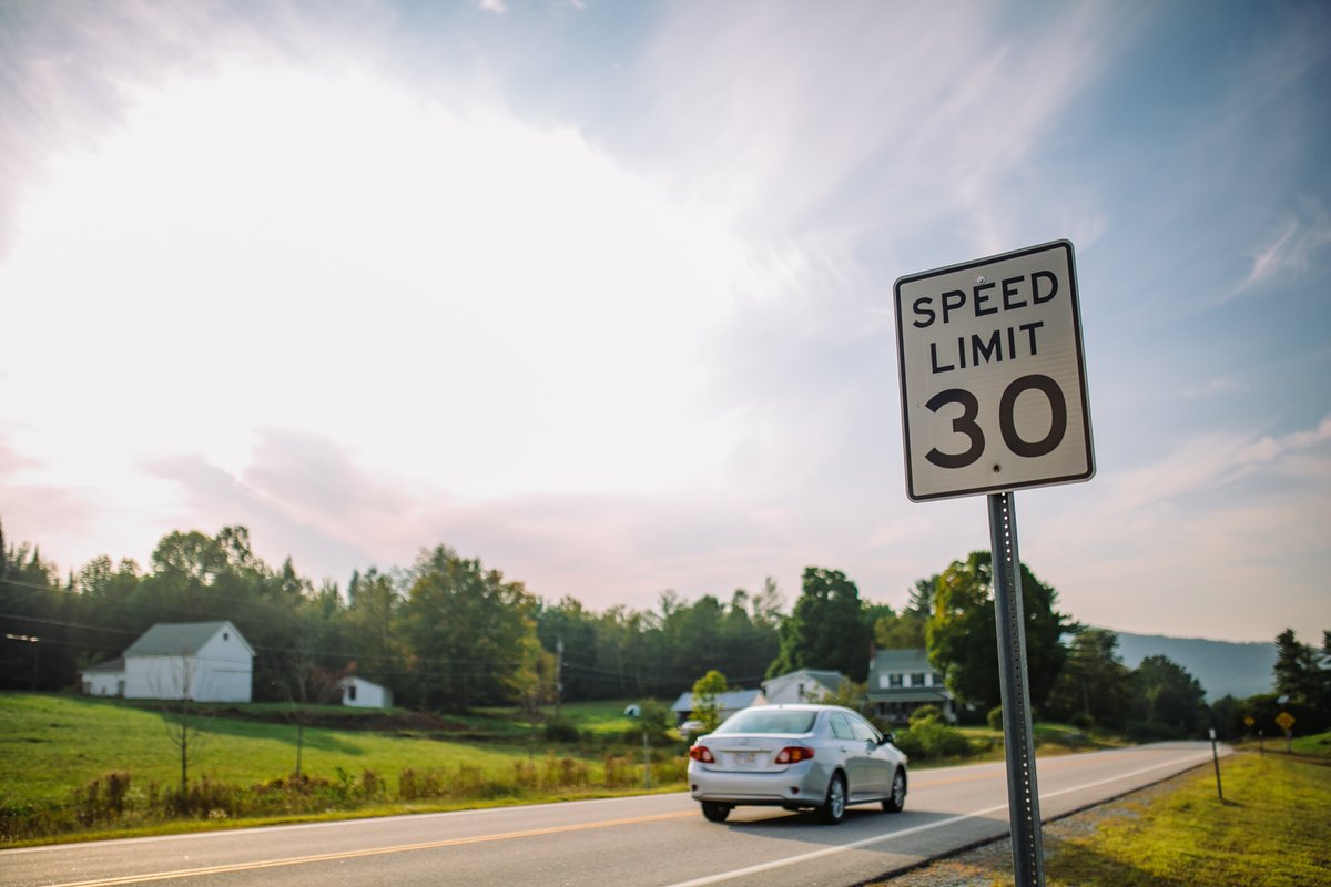 Center for Transportation Studies (CTS), UMN (@umncts) on Twitter photo Learn about two LRRB-funded studies on local road speed limits, including one led by <a href="/umnCEGEtweets/">UMNCEGE</a> prof. Gary Davis, at a 9/27 CEAM webinar. Register to attend: fusionlp.regfox.com/2023-ceam-sept… <a href="/UMNCSE/">College of Sci & Eng</a> <a href="/UMNresearch/">U of M Research</a> Learn about two LRRB-funded studies on local road speed limits, including one led by <a href="/umnCEGEtweets/">UMNCEGE</a> prof. Gary Davis, at a 9/27 CEAM webinar. Register to attend: fusionlp.regfox.com/2023-ceam-sept… <a href="/UMNCSE/">College of Sci & Eng</a> <a href="/UMNresearch/">U of M Research</a>