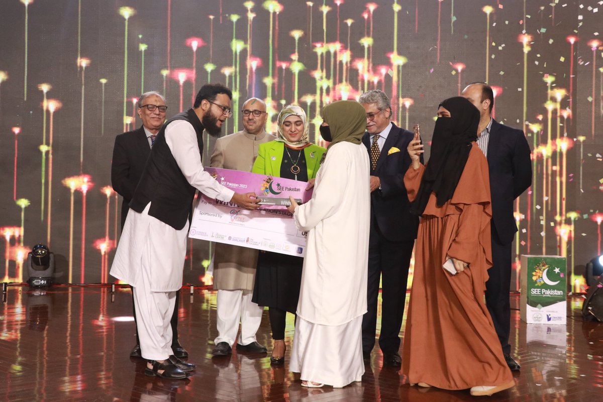 𝐓𝐡𝐞 𝐢𝐝𝐞𝐚𝐭𝐢𝐨𝐧 𝐬𝐭𝐚𝐠𝐞 𝐰𝐢𝐧𝐧𝐞𝐫 𝐫𝐞𝐜𝐞𝐢𝐯𝐞𝐝 𝐚 𝐩𝐫𝐢𝐳𝐞 𝐨𝐟 𝟏𝟎𝟎𝟎 𝐔𝐒𝐃, 𝐠𝐞𝐧𝐞𝐫𝐨𝐮𝐬𝐥𝐲 𝐬𝐩𝐨𝐧𝐬𝐨𝐫𝐞𝐝 𝐛𝐲 𝐏𝐍𝐘 𝐓𝐫𝐚𝐢𝐧𝐢𝐧𝐠𝐬 at SEE Pakistan.

#PNYtrainings #JoinPNY #SEEPakistan #startup #winners #prize