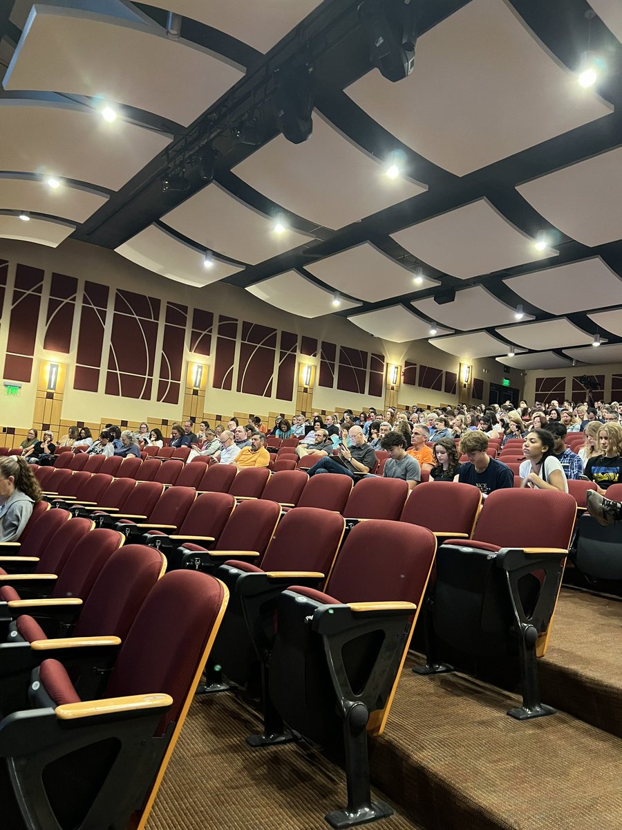 agiordano72's tweet photo. Opening day w/ #bigquestionsinstitute @MelissaWVarley @bhpsnj https://t.co/Sn4jKk8Kda