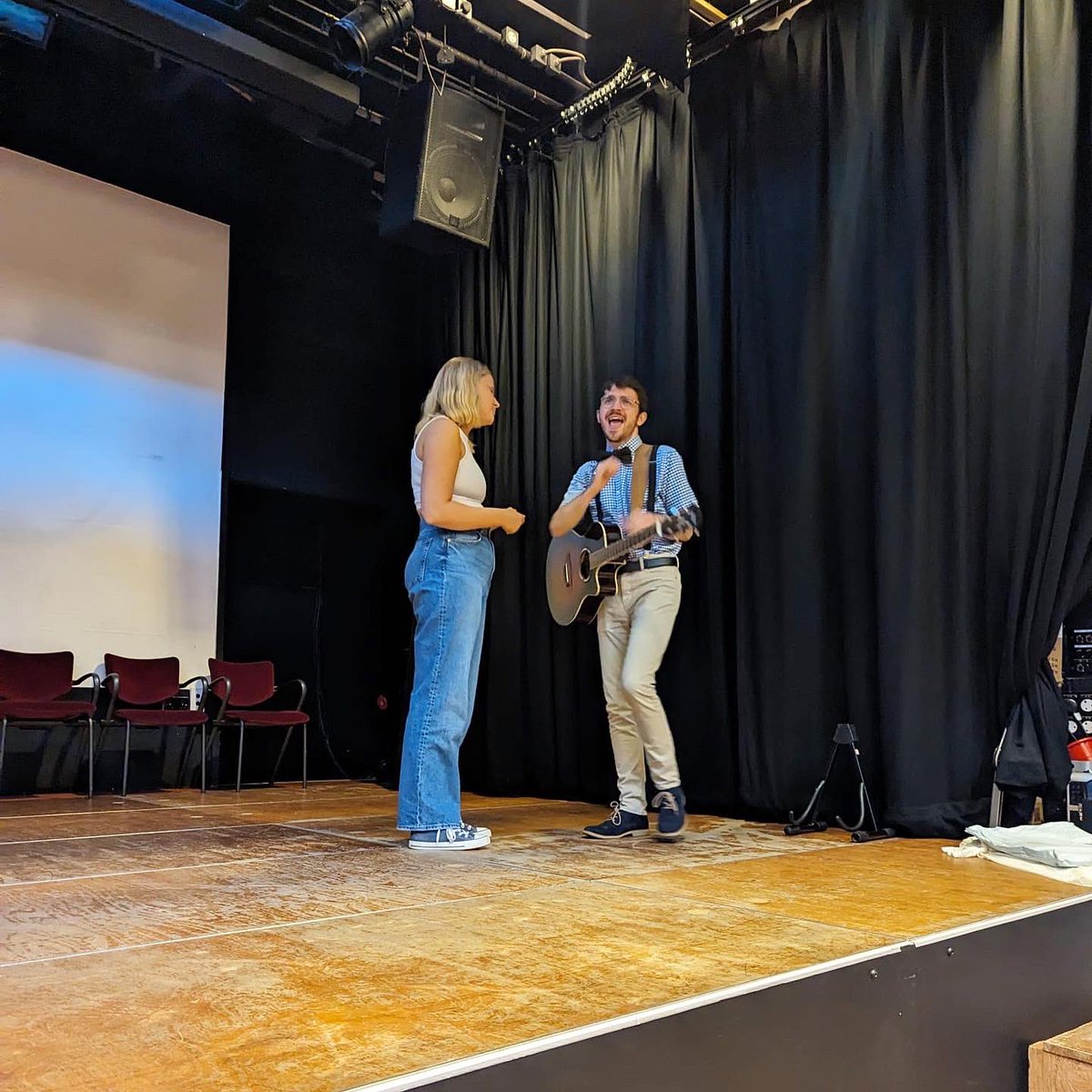 UsUpshoot's tweet photo. Rehearsals are in full swing for our next production, All Shook Up! 🎷

Full of comedy and love, this show embraces the music of Elvis like never before. Don’t miss your chance to see it! 🎹

🎼 The Fisher Theatre 
🗓️ 28th Sept - 7th Oct
🎟️ Link for tickets in our bio! https://t.co/Bo0CWXQ5ME