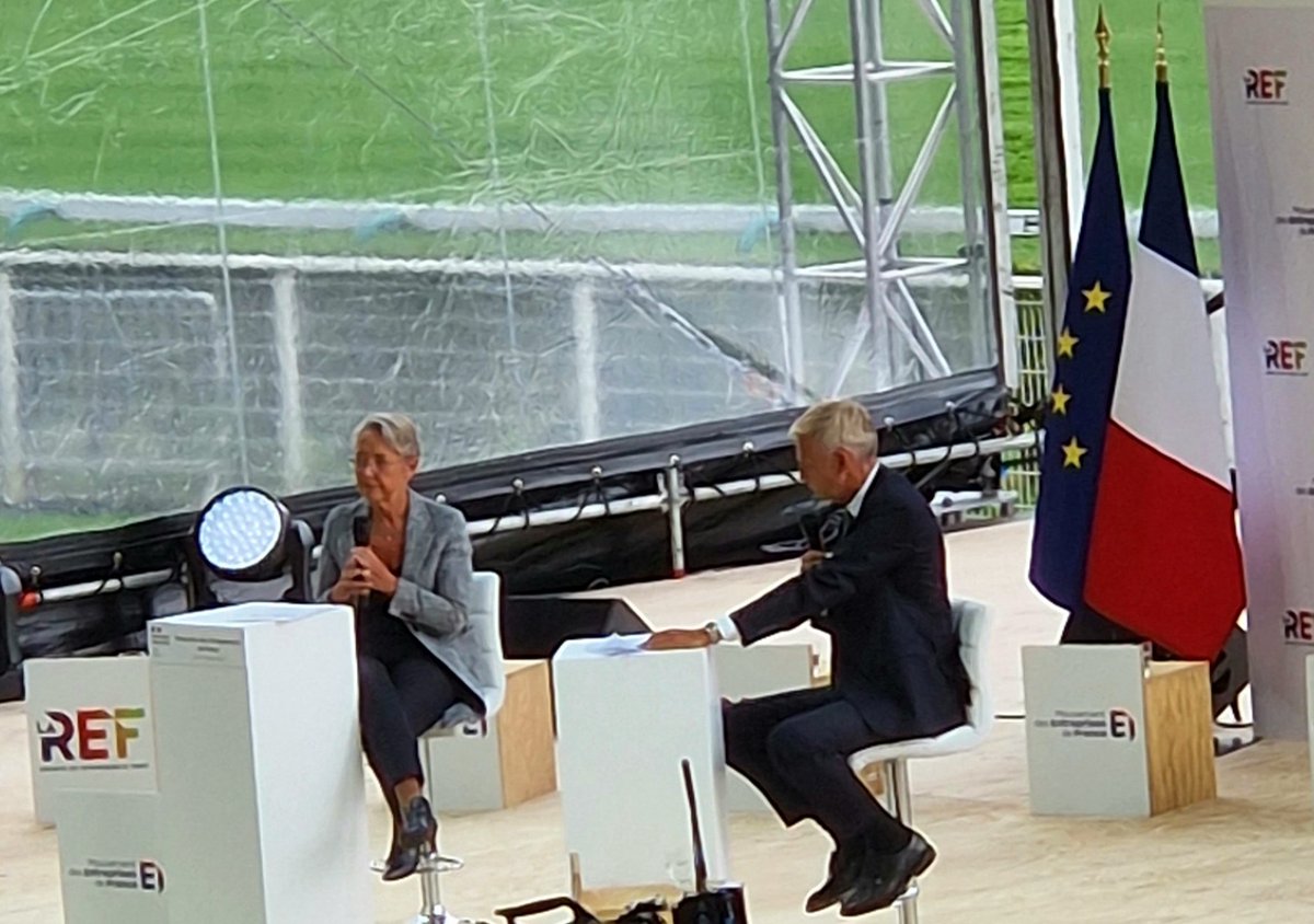 Journée de rentrée à #LaREF23 à l'hippodrome de Longchamp où notre nouveau président <a href="/PatrickMartin_1/">Patrick Martin</a> accueille la première ministre <a href="/Elisabeth_Borne/">Élisabeth BORNE</a> qui rassure les entreprises : " il n'est pas question de taxer davantage les entreprises ".