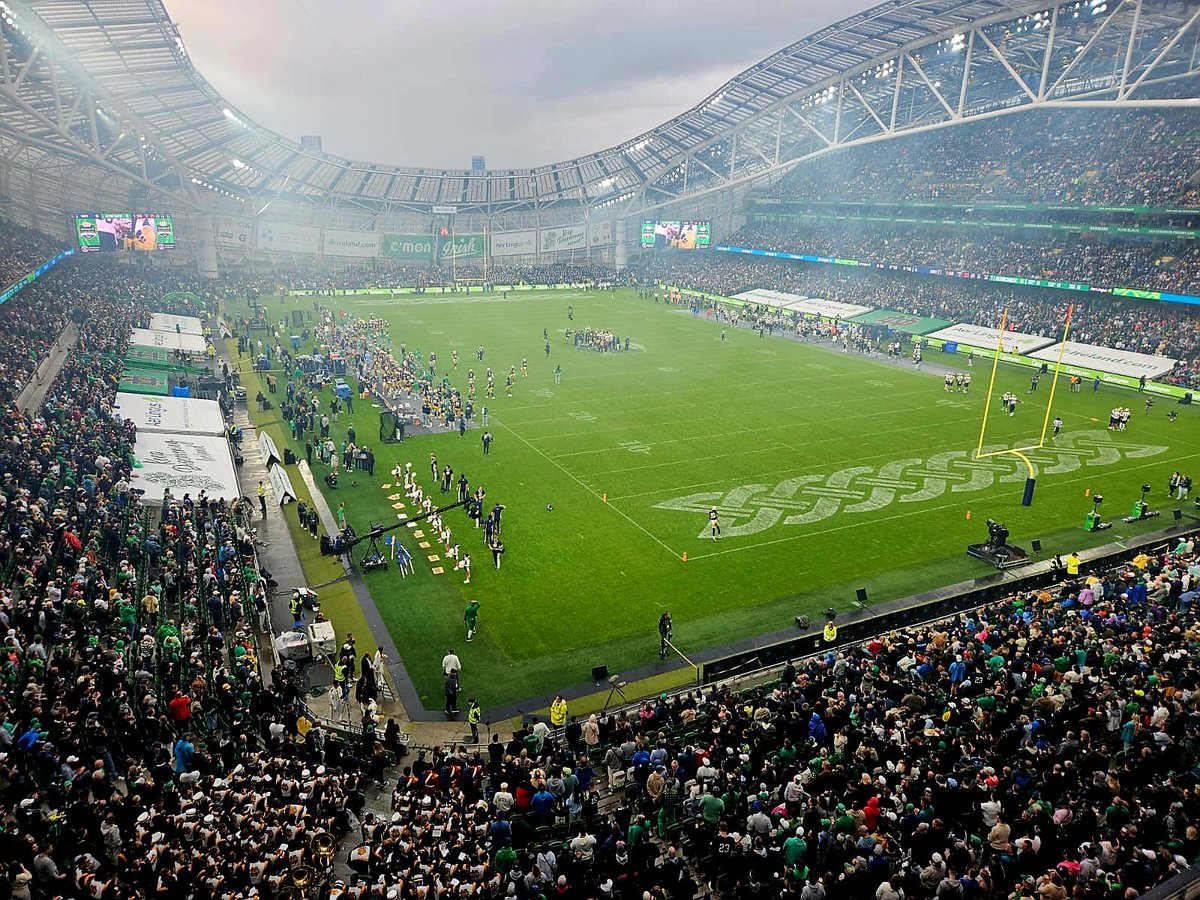51,700 strong huddle in the <a href="/AVIVAStadium/">AVIVA Stadium</a> for <a href="/AerLingus/">Aer Lingus</a> <a href="/cfbireland/">Aer Lingus College Football Classic</a> where <a href="/NavyFB/">Navy Football</a> gave it there all but they couldn't defeat the fighting Irish <a href="/NDFootball/">Notre Dame Football</a> Such an honour to do all the advertising for this historic game - TV, Digital,Radio,Print #MediaBuying #MuchMoreThanAGame