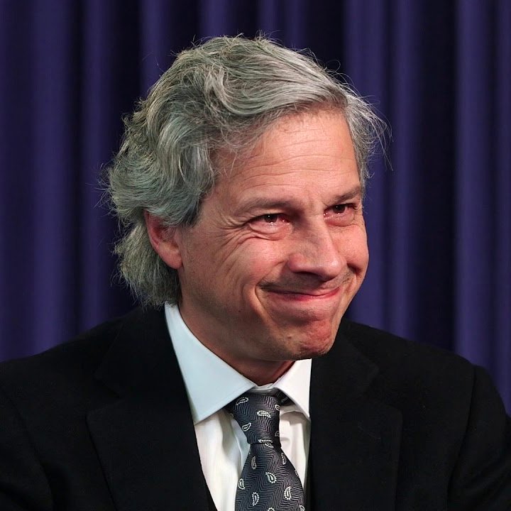 galvanochoa's tweet image. Las cosas se están saliendo de control en el Frente Amplio y el patrón, Claudio X. González, desespera y anda de malas. El próximo domingo será la selección de candidata presidencial, pero no han podido convencer a la priísta Beatriz Paredes de que abandone la competencia y le…