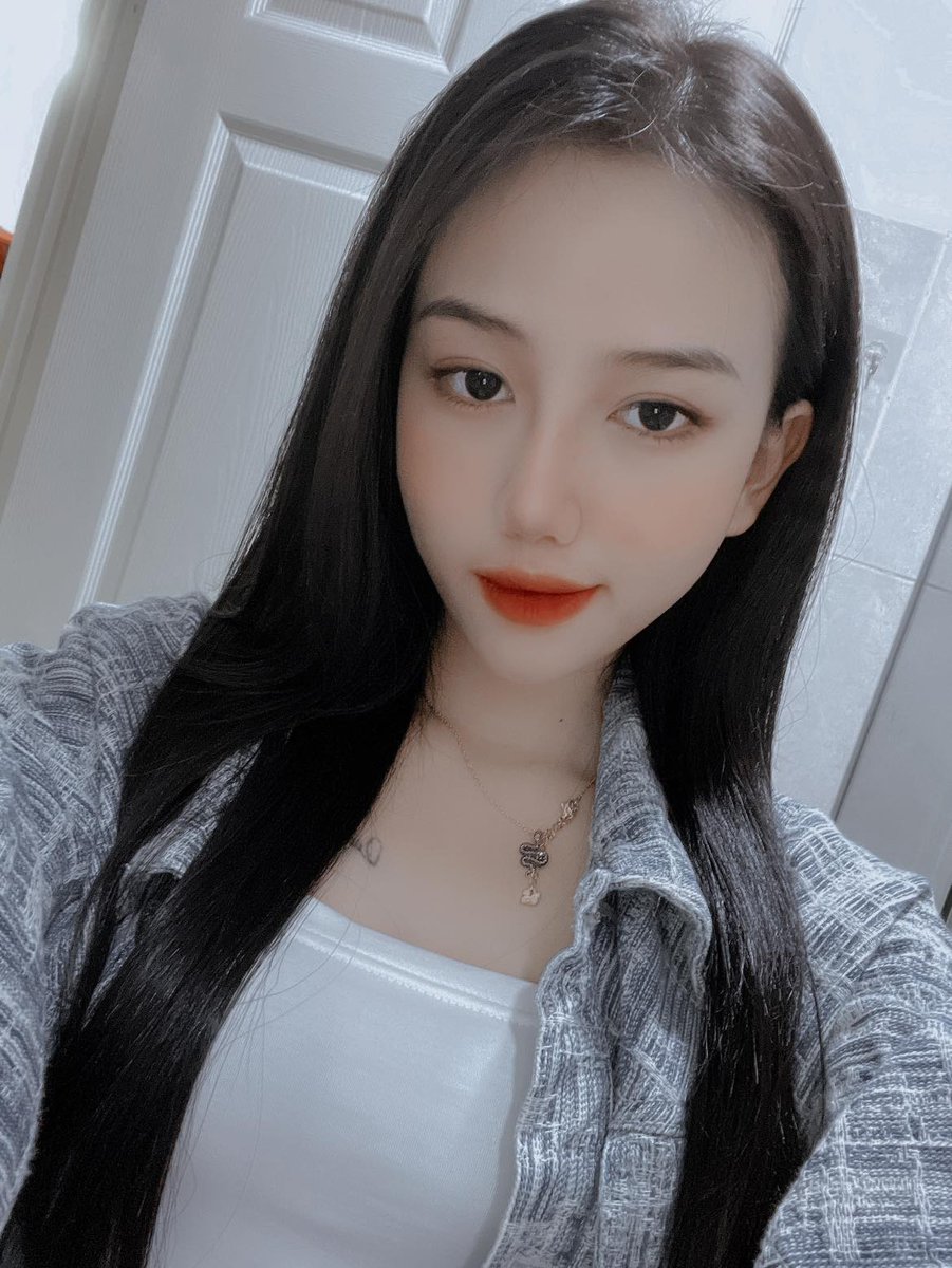 Bemeocut's tweet photo. quá khứ không tốt chỉ là 1 trải nghiệm, giúp con người ta trưởng thành hơn🤣 https://t.co/l8EtDr2jYm