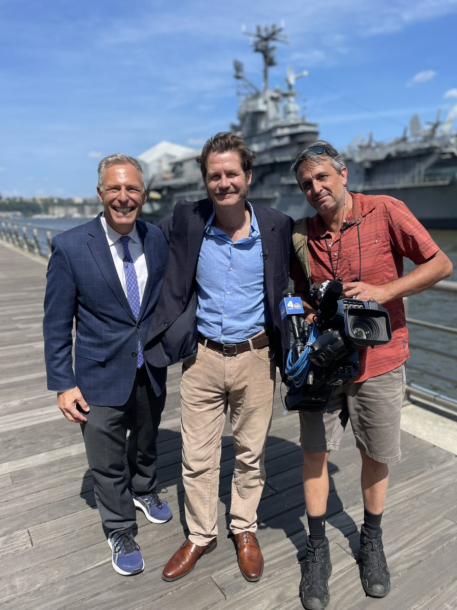 this week on <a href="/TodayinNewYork/">WNBC Today in NY</a> , the Broadway show about the making of Jaws with a family connection ... @SharkOnBroadway
