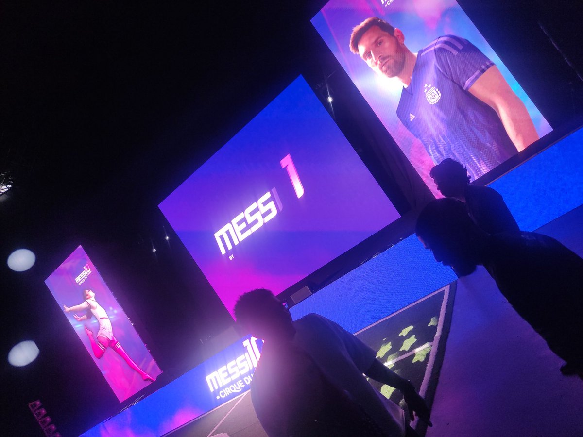 Desde el <a href="/PoliedrodeCCS/">Poliedro de Caracas</a> en la presentación para prensa de Messi Cirque Du Soleil.