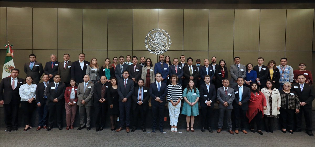SEGOB_mx's tweet photo. ⭕ En #Gobernación se realizó la Tercera Reunión del Mecanismo de Coordinación Interinstitucional para el Fortalecimiento de la Política de Transparencia.

✅ Se destacó la importancia de este mecanismo intersecretarial como un espacio transversal, generador de conocimiento y mejora en el proceso de implementación de la Política de #Transparencia, #GobiernoAbierto y #DatosAbiertos de la Administración Pública Federal.