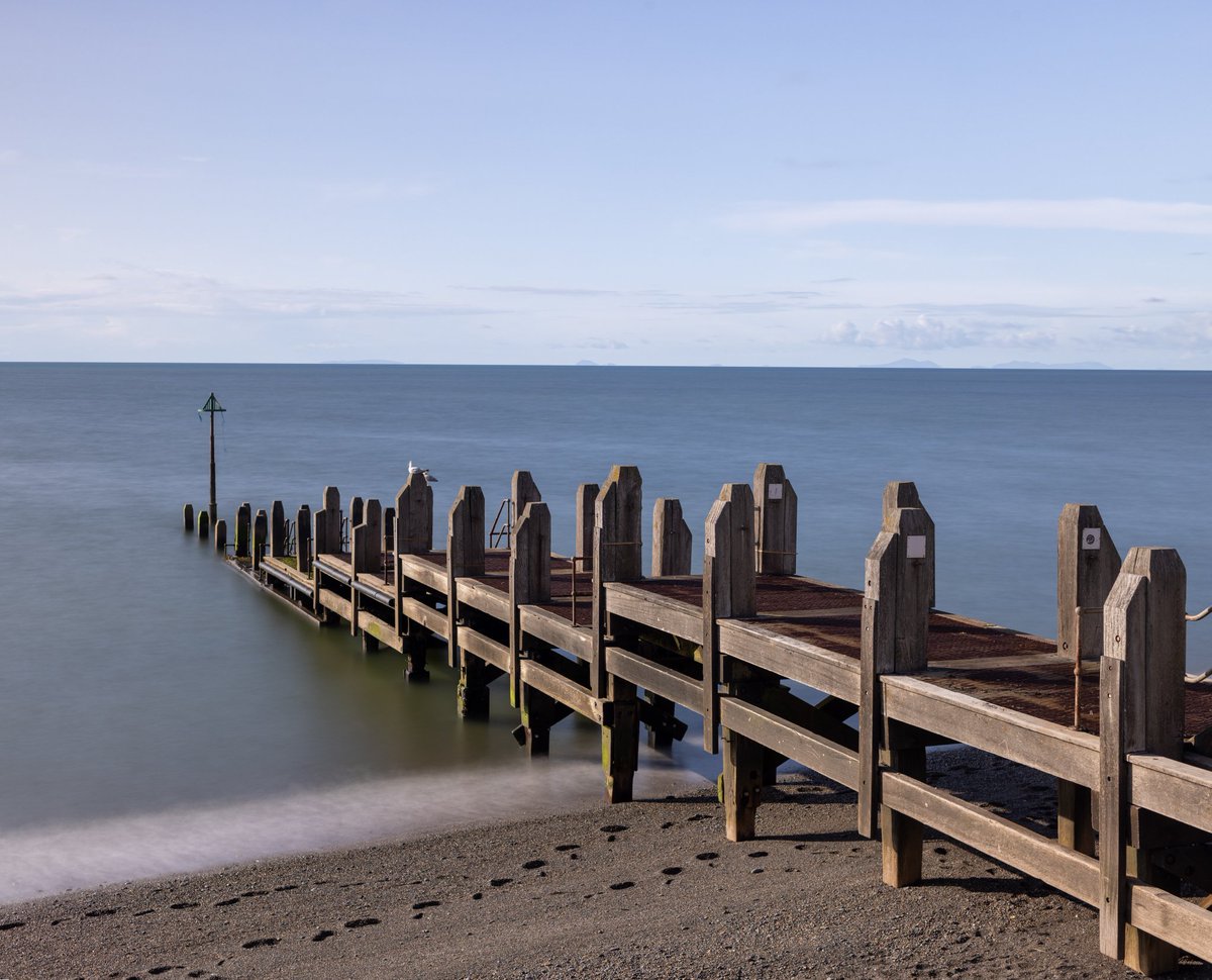 I'm gonna go with this for #fsprintmonday #wexmondays this week #appicoftheweek taken in #Aberystwyth on Friday #ThePhotoHour #amateurphotographer #longexposure #beach #sea #SeaSide #wales #welshphotographer #WelshPassion #itsyourwales #naturalworld