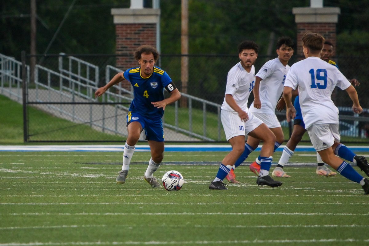 eosc_msoc's tweet photo. 📷Check out some of the highlights from last night's win over NEO! #TheE #UpTheEastern https://t.co/1UCWZJEkmY