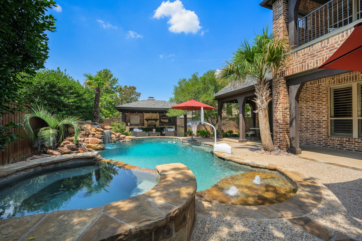 JUST LISTED! 8387 Stone River Drive, Frisco $1,999,900 Nestled against a lush greenbelt, this exquisite home not only offers privacy but also showcases captivating wood flooring and a plethora of inviting spaces for entertainment which makes it a must see! #friscohomes