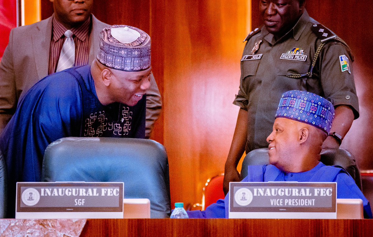 officialSKSM's tweet photo. PHOTOS: Sen. @KashimSM joined his Principal, President @officialABAT for the Inaugural Federal Executive Council (FEC) Meeting at the State House, Abuja. https://t.co/qAQ39gW8xl