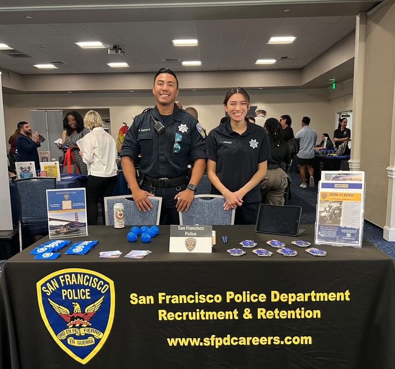 JoinSFPD's tweet photo. Itโs been a busy few weeks here at the recruitment unit! Take a look at some of the previous events like Bark in the Park in the Presidio. ๐ถ๐ฎ
Always feel free to reach out to us by email, phone, or DM, hope to hear from you all soon!
#sfpd #joinsfpd #police #sanfrancisco https://t.co/8KWqOtNfln