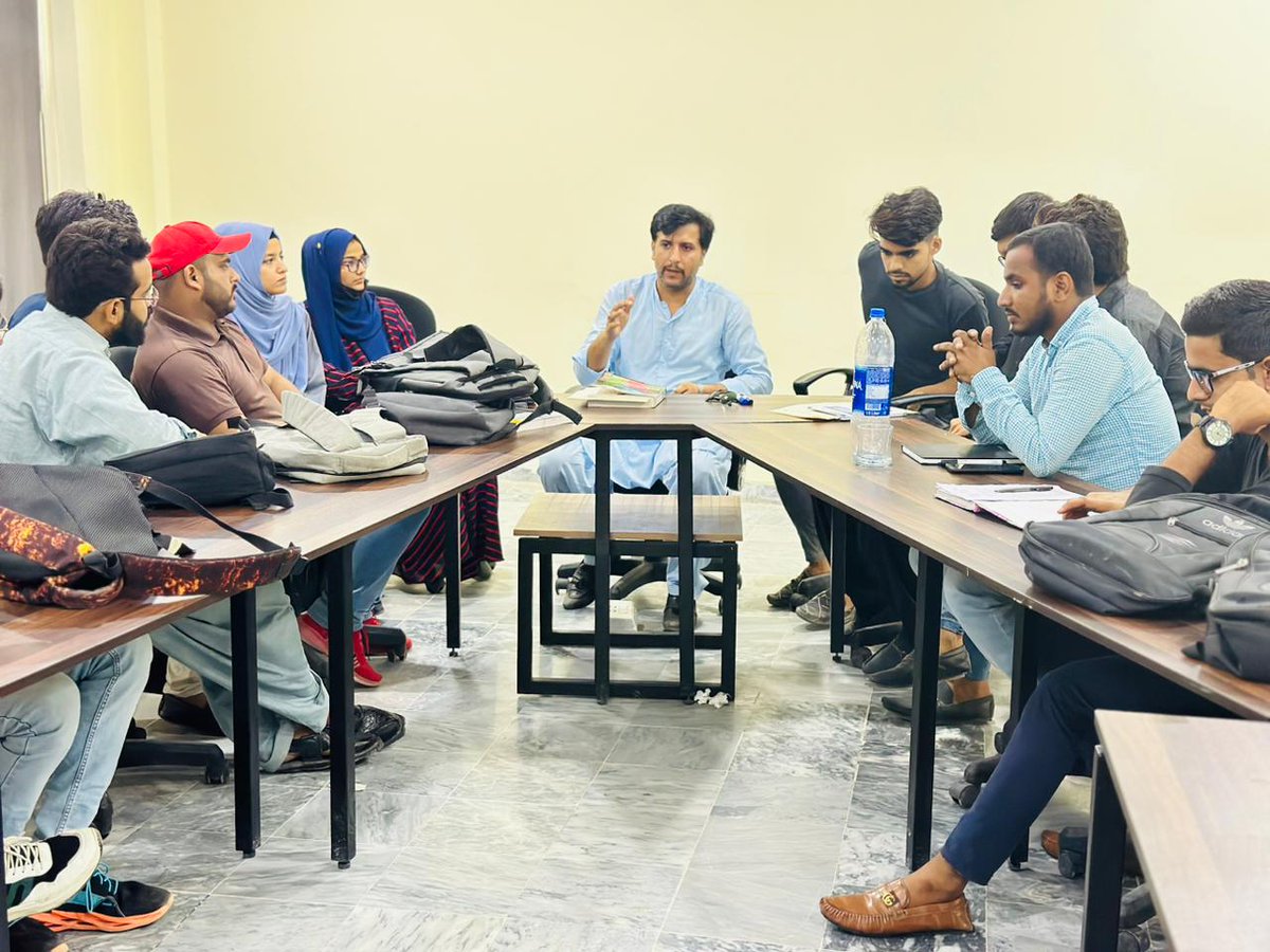 AineeMahar's tweet photo. MEETING WITH THE MEMBERS OF YPDC SALU CHAPTER PRESIDED BY FOCAL PERSON OF YPDC SALU CHAPTER DR. ALI RAZA LASHARI WITH THE CORE TEAM OF  YPDC SALU CHAPTER
Shah Abdul Latif University Khairpur
#ypdc_salu_chapter
#ypdc
#baikhtiyarnaujawan
@YPDC_PK
#1st_ever_student_societies_center https://t.co/HcwdG8hIa0